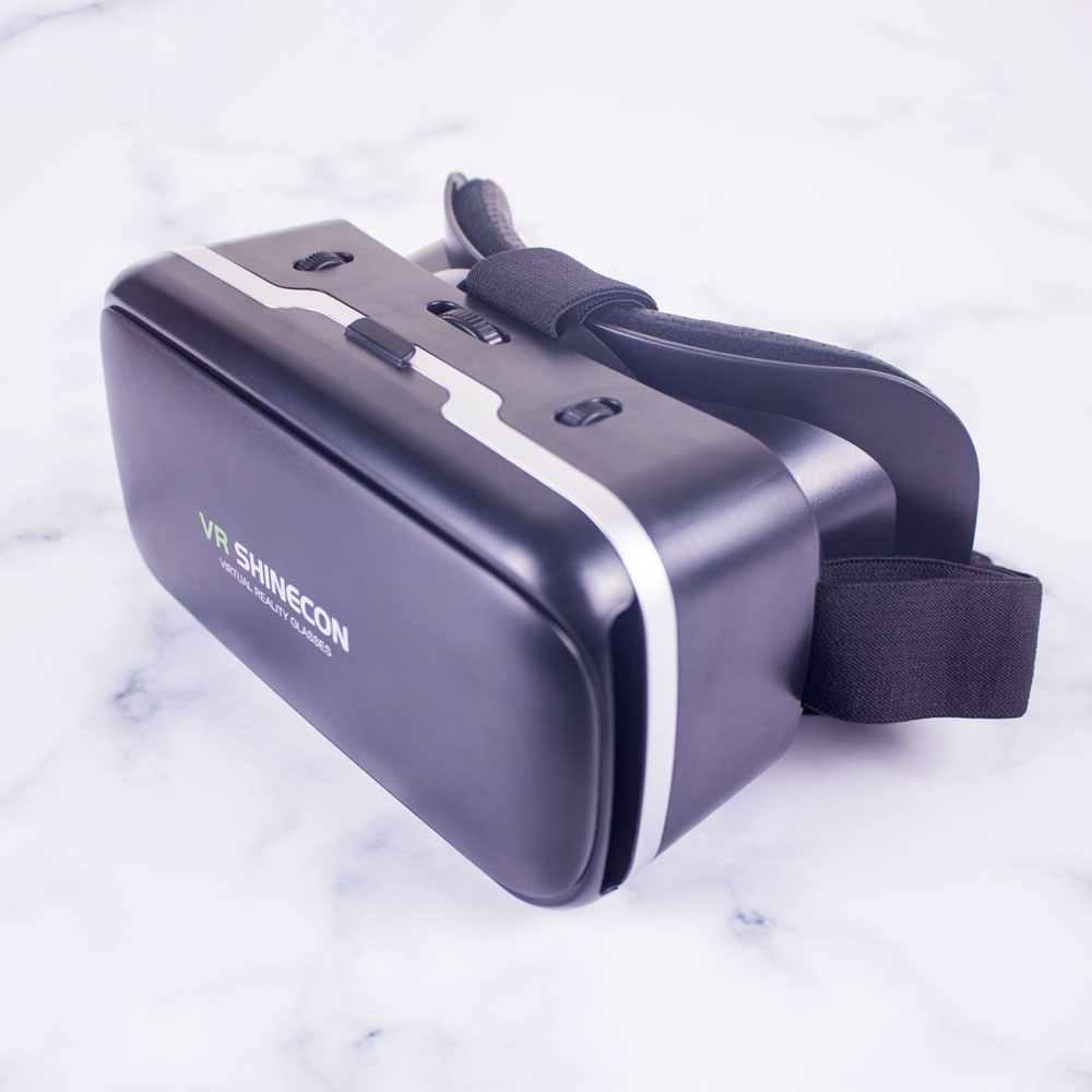 Virtual Reality Headset for Smartphones Virtual Reality Headset for Smartphones