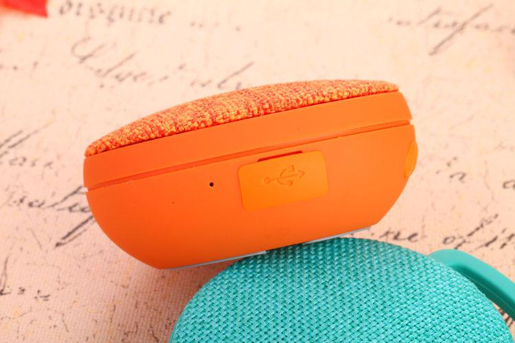 Mini Wireless Bluetooth Speaker With Hook Mini Wireless Bluetooth Speaker With Hook